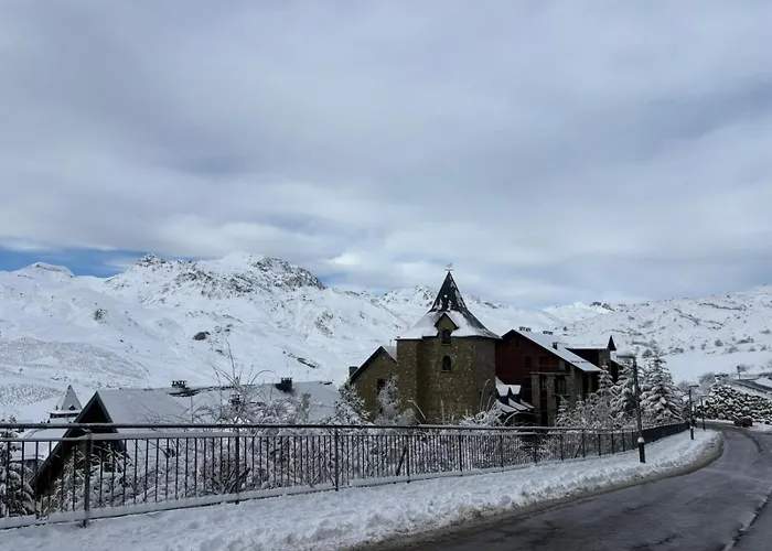 Snoe Villa De Sallent 3
