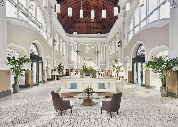 Canfranc Estación, a Royal Hideaway Hotel - Gran Lujo